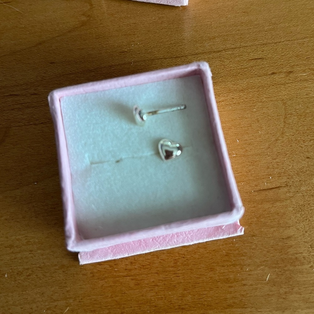 Earrings - Picture 2 of 2